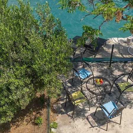 Ticket To Paradise Appartement *